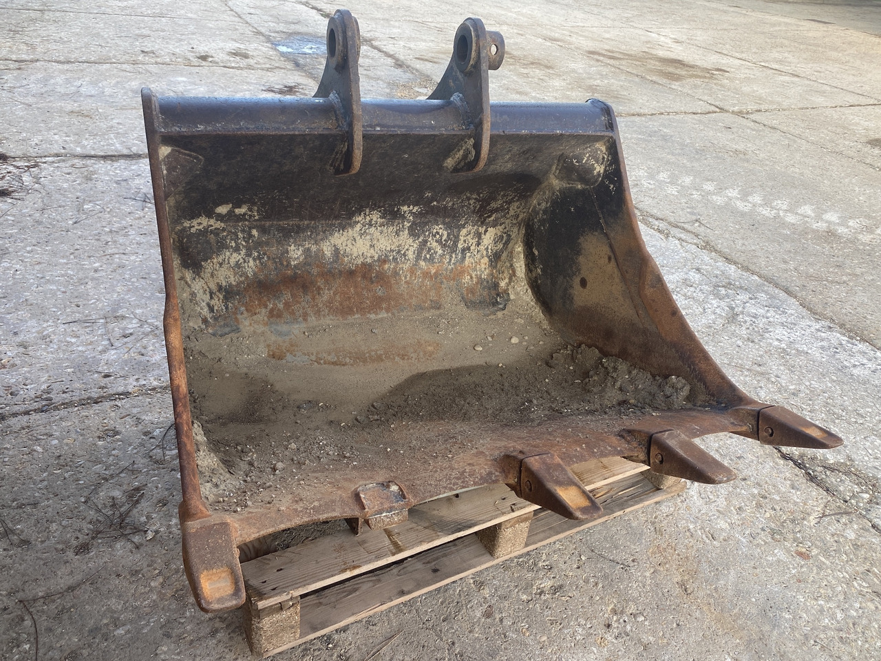 Excavator bucket for Construction machinery CAMOT 1200: picture 2