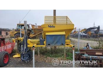 Sand/ Salt spreader for Municipal/ Special vehicle Nido: picture 1