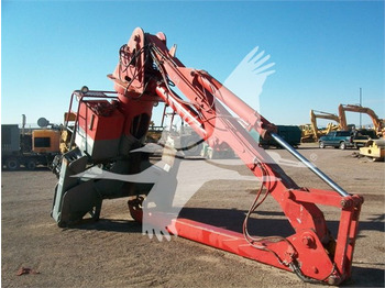 Loader crane