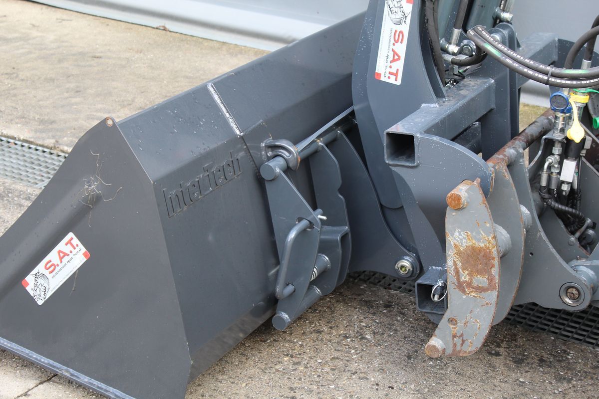 New Front loader for tractor SAT Hubgerüst 2500-NEU: picture 9