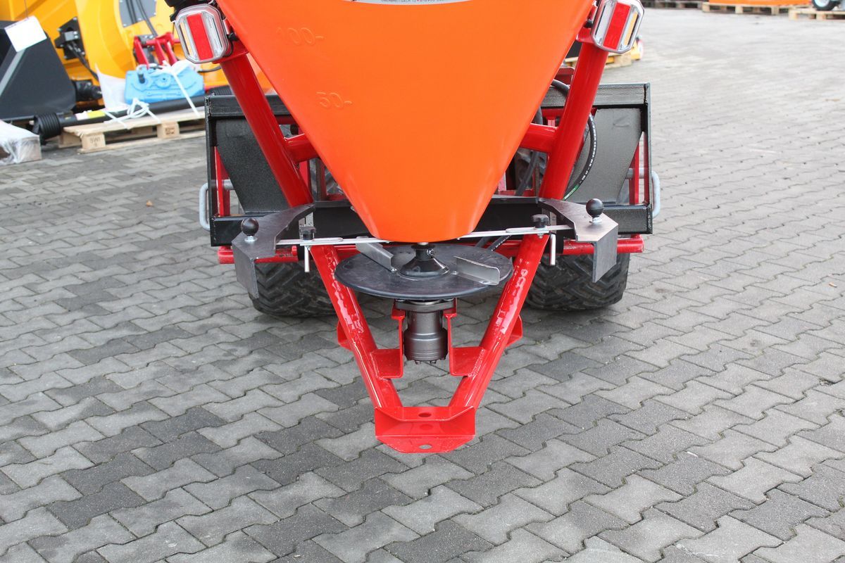 New Sand/ Salt spreader for Municipal/ Special vehicle Salz und Splitstreuer hydraulisch-200-400 Liter: picture 5
