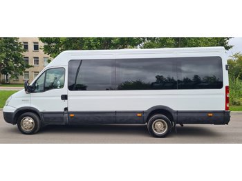 Minibus, Passenger van IVECO Daily: picture 1