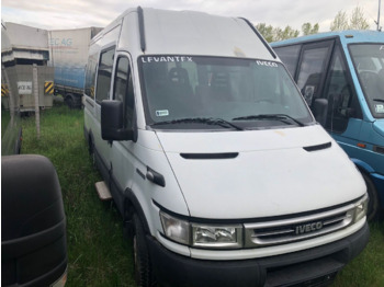 Minibus IVECO Daily 35s14