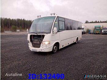 Coach IVECO Daily Euro5: picture 1