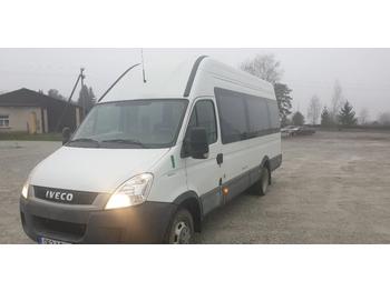 Minibus, Passenger van Iveco Daily: picture 1