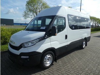 Minibus, Passenger van Iveco Daily 35 S 13 rolstoelbus 9+1 luxe: picture 1