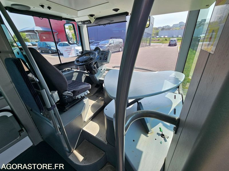 Minibus GRUAU Microbus - 2011 BON - 45500km ETAT GENERAL