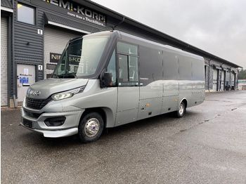 Suburban bus IVECO Feniksbus 72c21A8/P