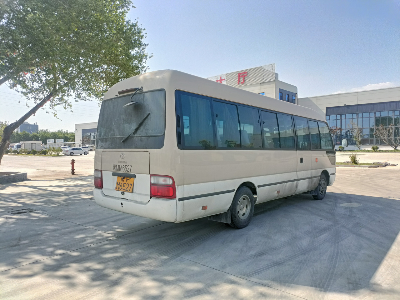 Minibus, Passenger van TOYOTA Coaster: picture 4