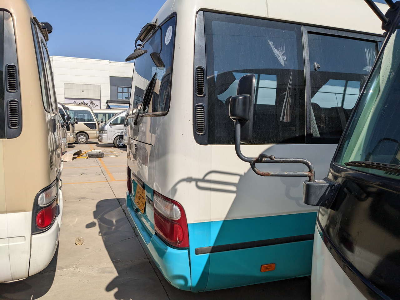 Minibus, Passenger van TOYOTA Coaster passenger bus white and blue petrol engine minivan: picture 5