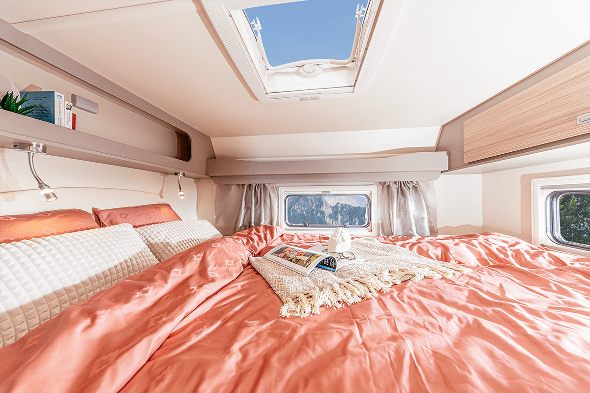 Alcove motorhome AHORN Canada AD | Verfügbar ab 09/25