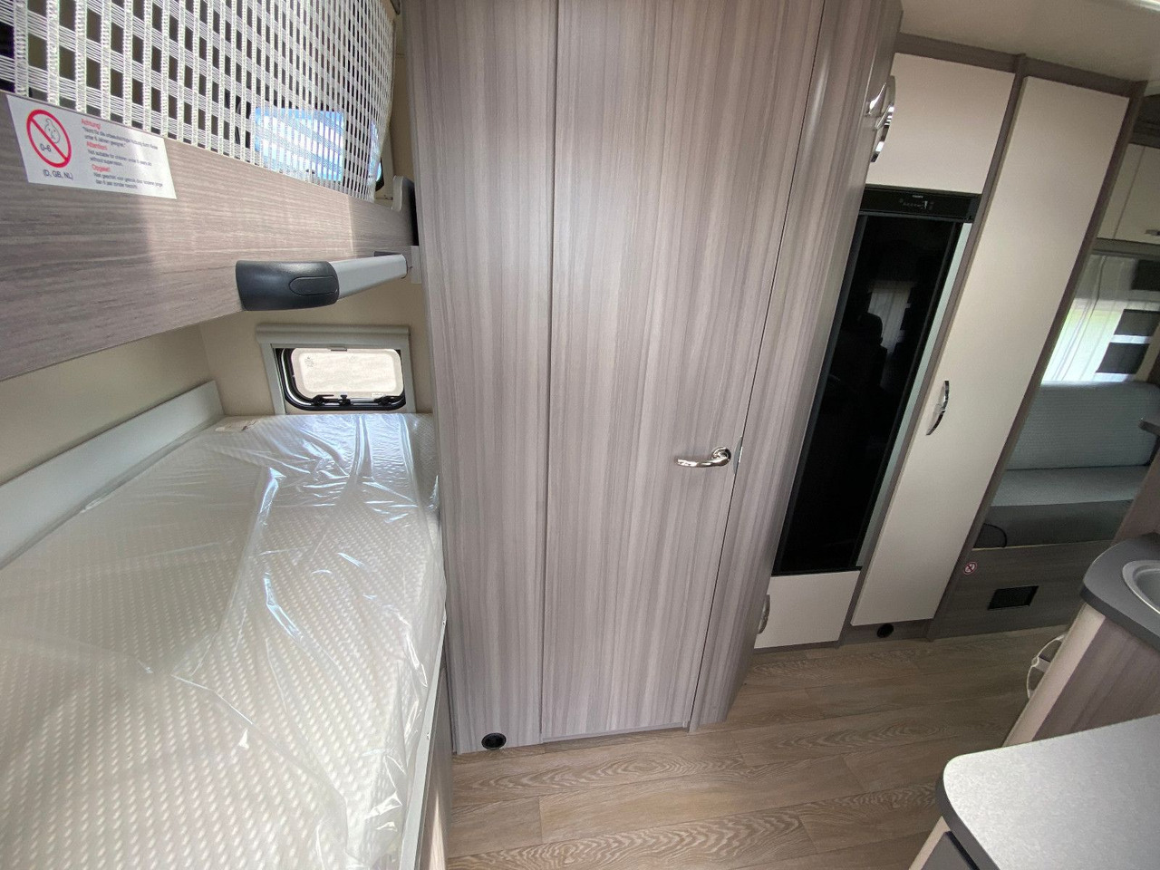 Alcove motorhome Hobby A 65 KM