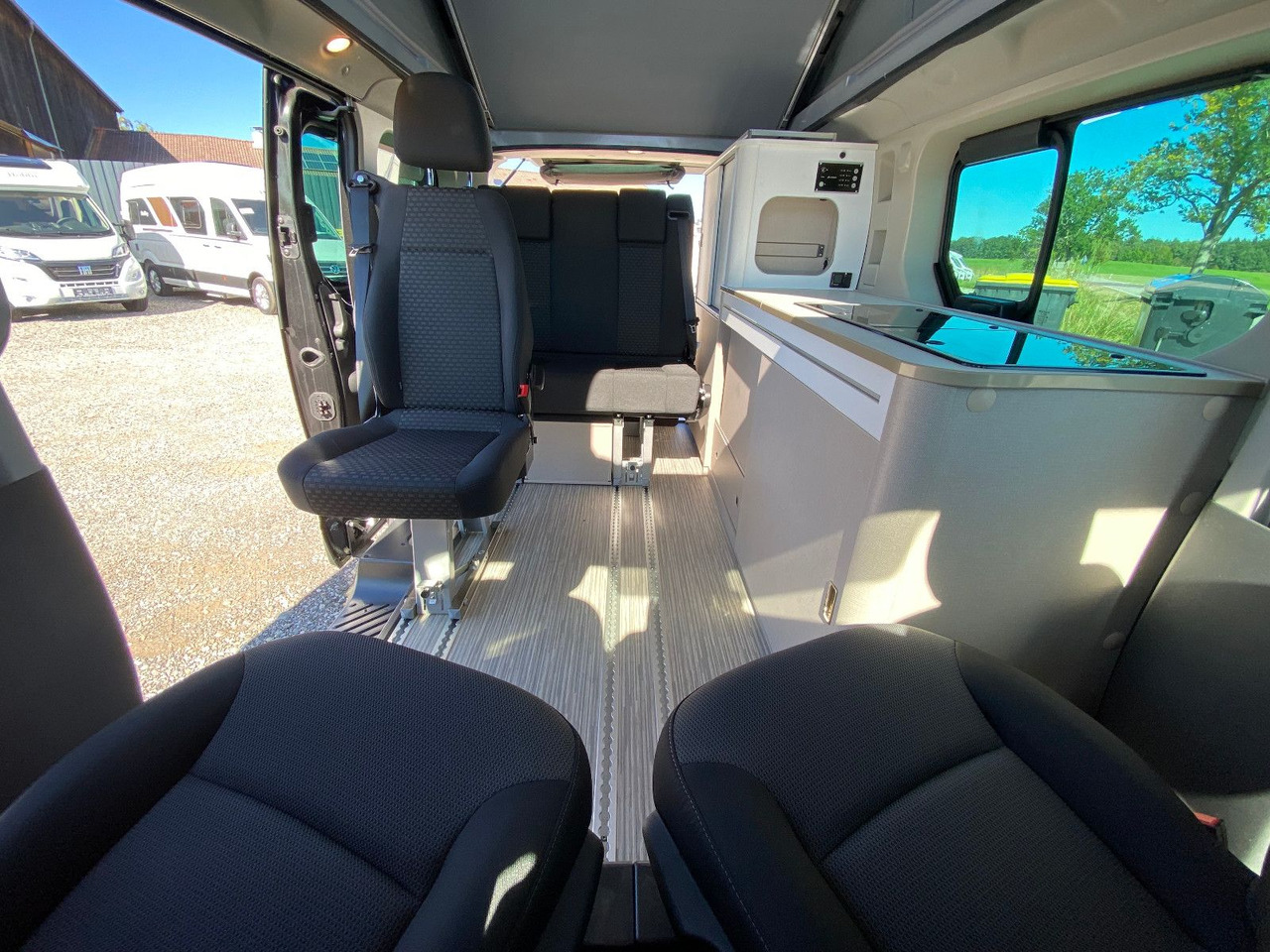 Camper van Bürstner Playa Limited C 500,  5 Sitze