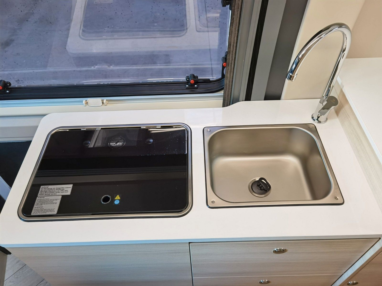 Camper van Chausson V697 FIRST LINE / - 2025- / 140PS / EINZELBETTEN