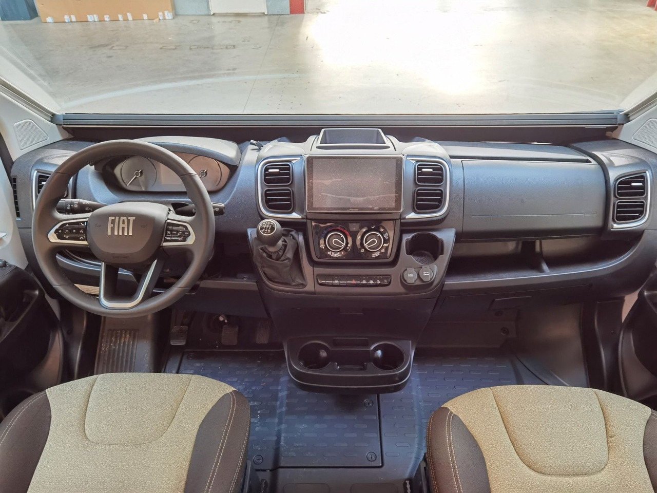 Camper van Chausson V697 FIRST LINE / - 2025- / 140PS / EINZELBETTEN