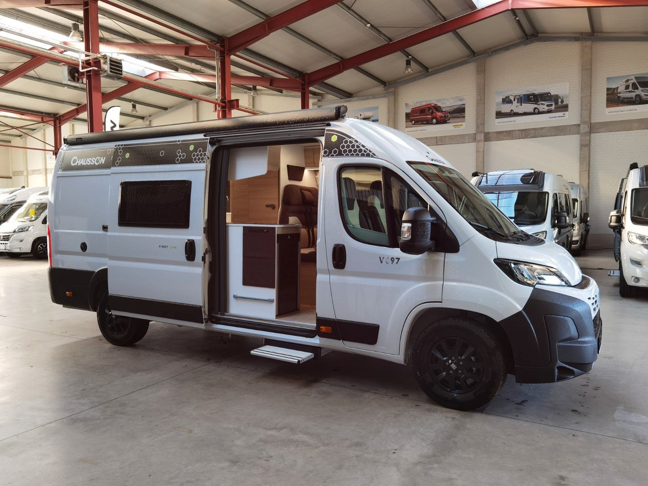Camper van Chausson V697 FIRST LINE / - 2025- / 140PS / EINZELBETTEN