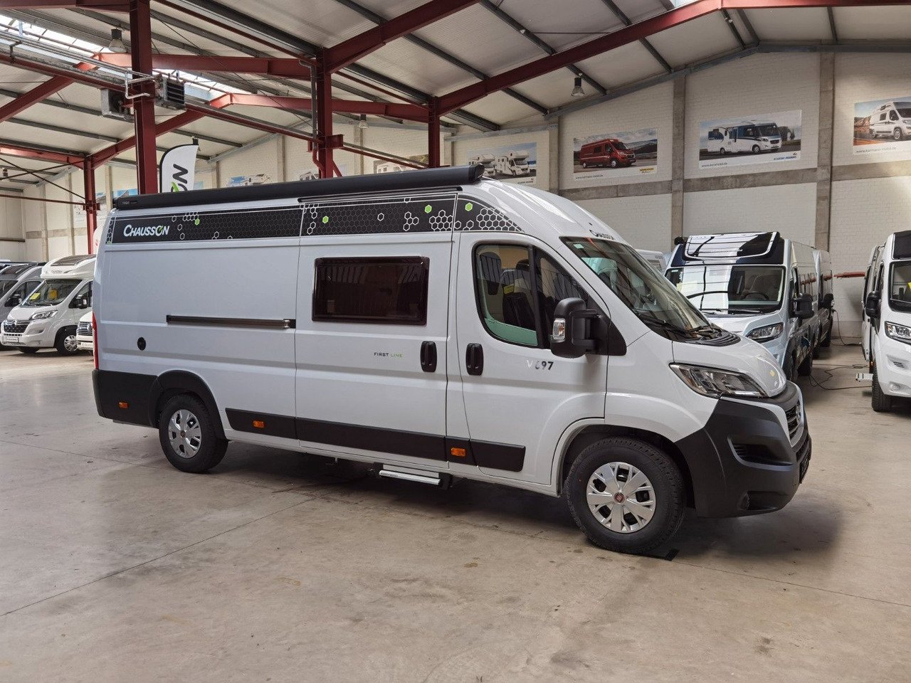Camper van Chausson V697 FIRST LINE / ZUBEHÖR-PAKET / EINZELBETTEN
