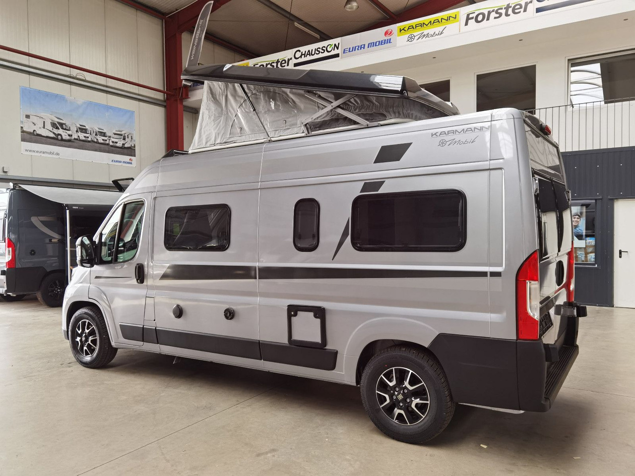 Camper van Karmann DAVIS 590 LIFESTYLE / MODELL 2026 / AUFSTELLDACH