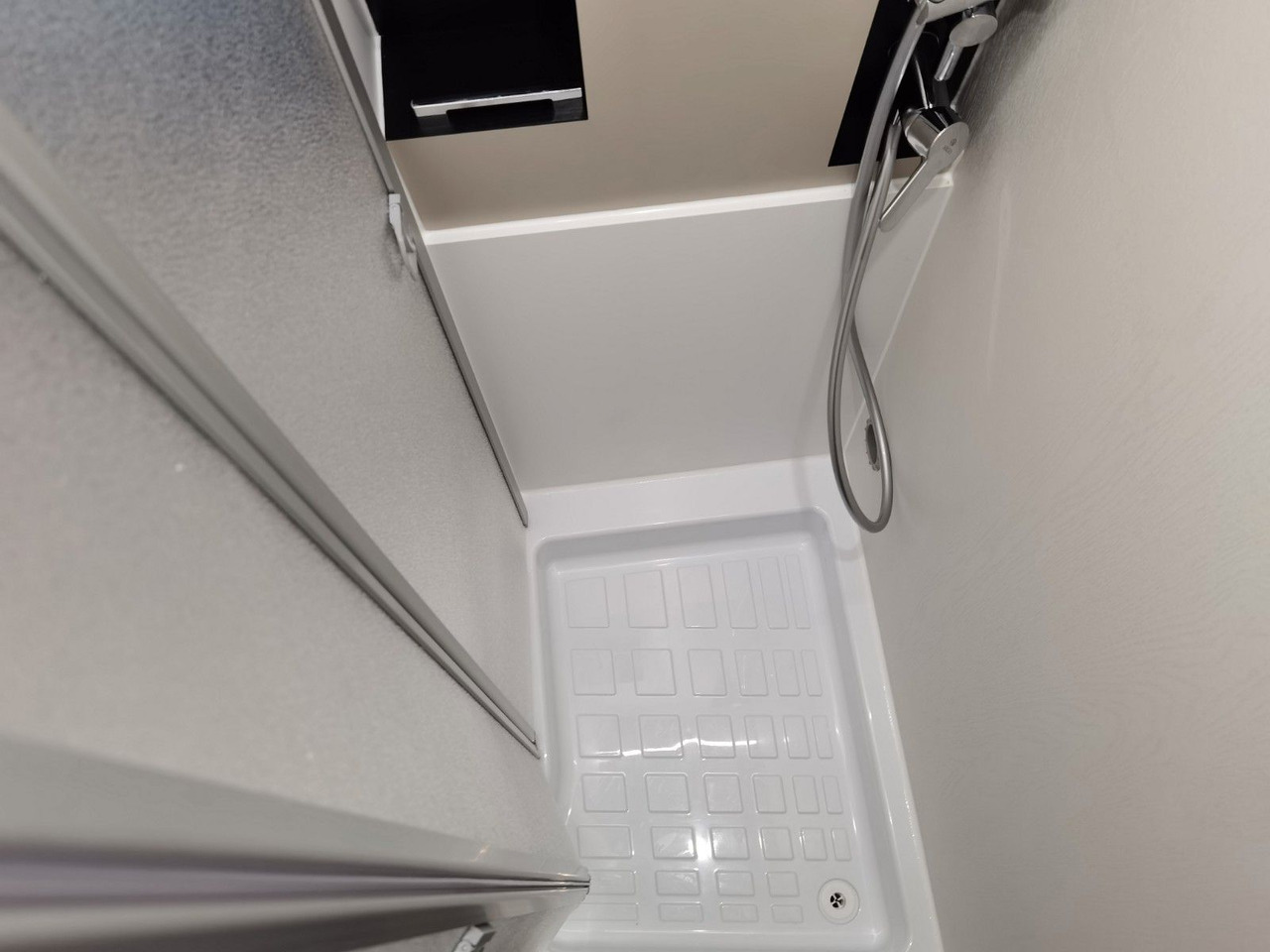 Camper van Karmann DAVIS 620 LIFESTYLE/-2026-/ 140PS / EINZELBETTEN