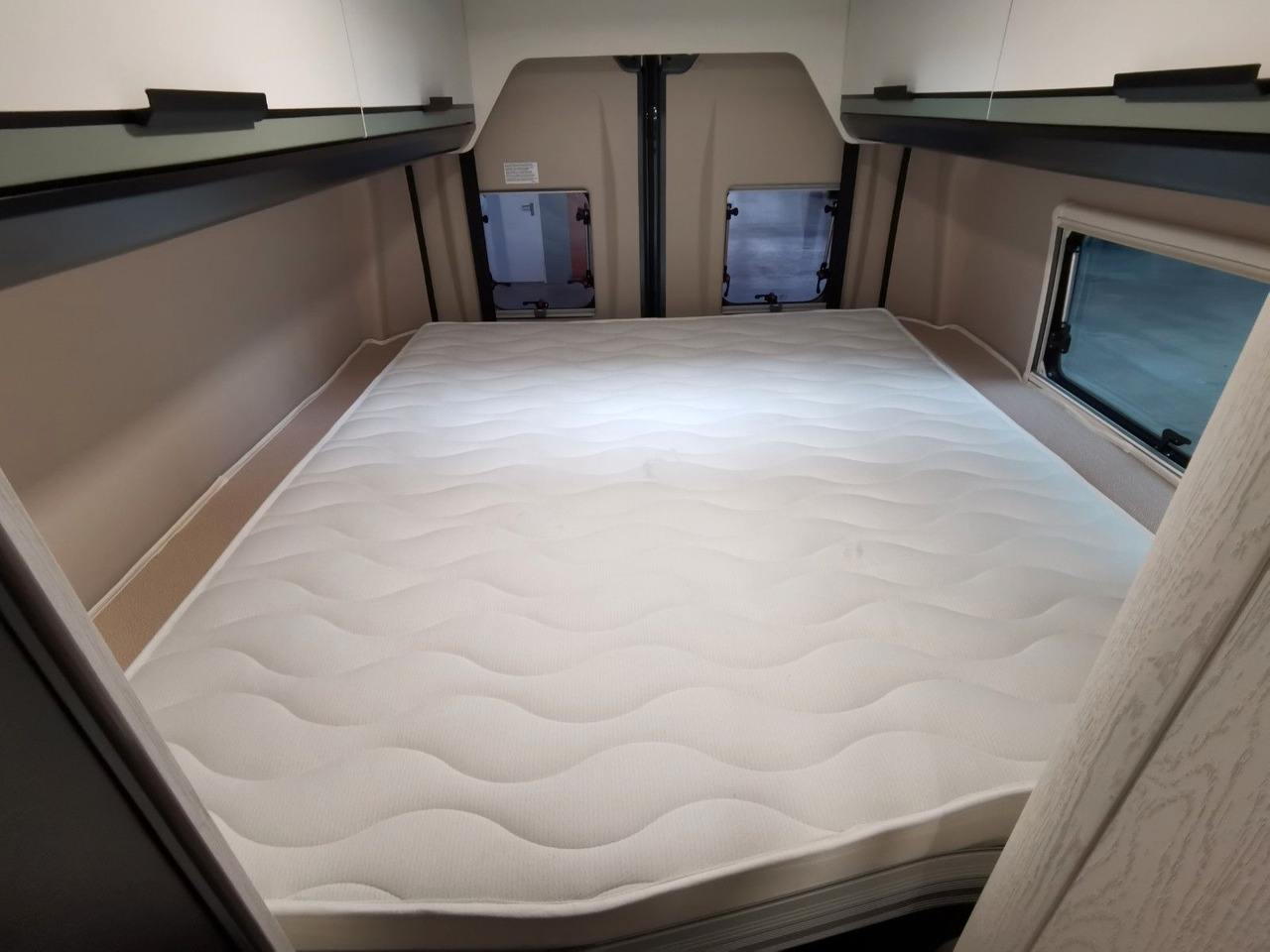 Camper van Karmann DAVIS 630 LIFESTYLE /- 2026- / XXL-HUBBETT-BIKE.