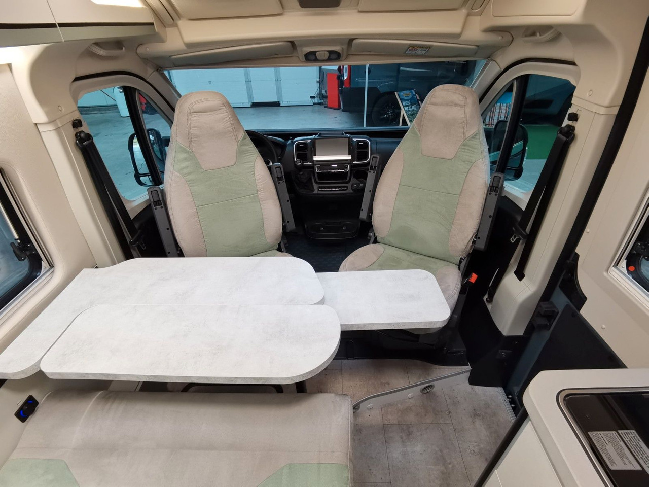 Camper van Karmann DAVIS 630 LIFESTYLE /- 2026- / XXL-HUBBETT-BIKE.