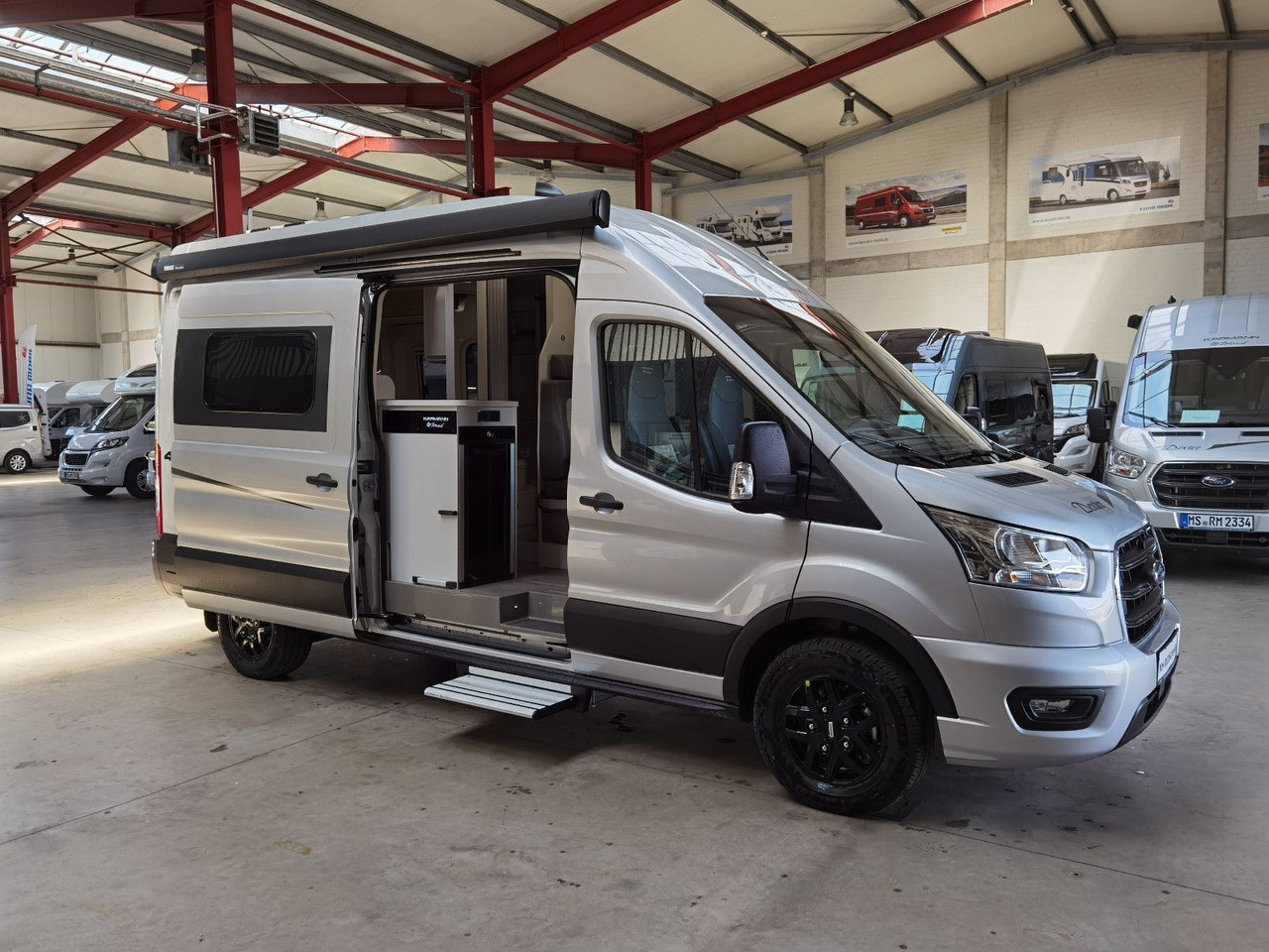 Camper van Karmann DEXTER 560 / 170PS - 4x4 / SOLAR & MARKISE & ALU
