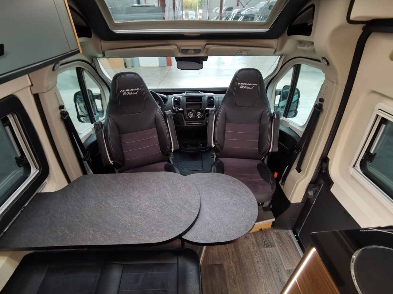 Camper van Karmann DEXTER 580 / MODELL 2026 / 8G.AUTOMATIK