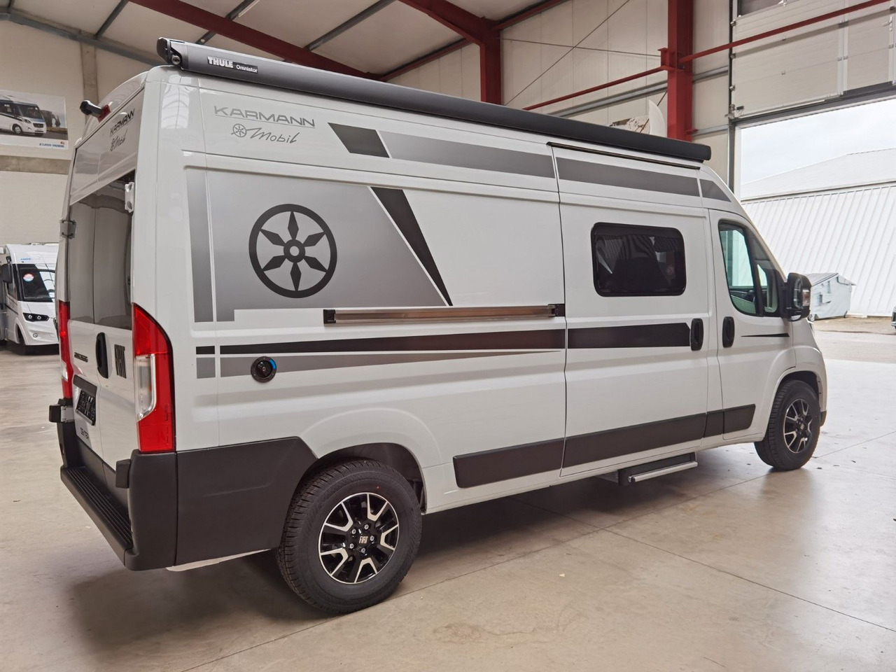Camper van Karmann DEXTER 600 / -2026-/ EINZELBETTEN  & BAR-VERSION