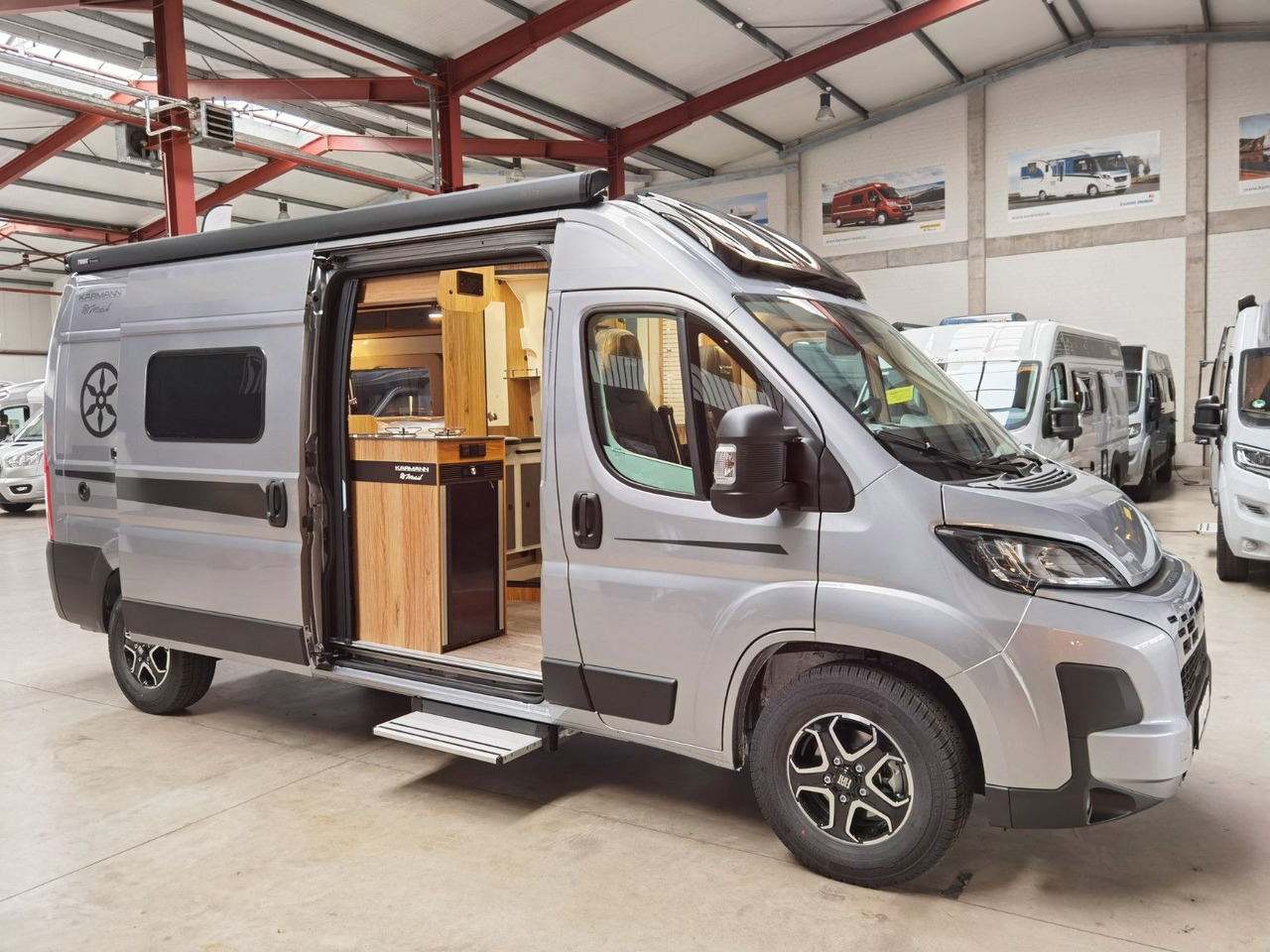 Camper van Karmann DEXTER 600 /- 2026-/ EINZELBETTEN & BAR VERSION