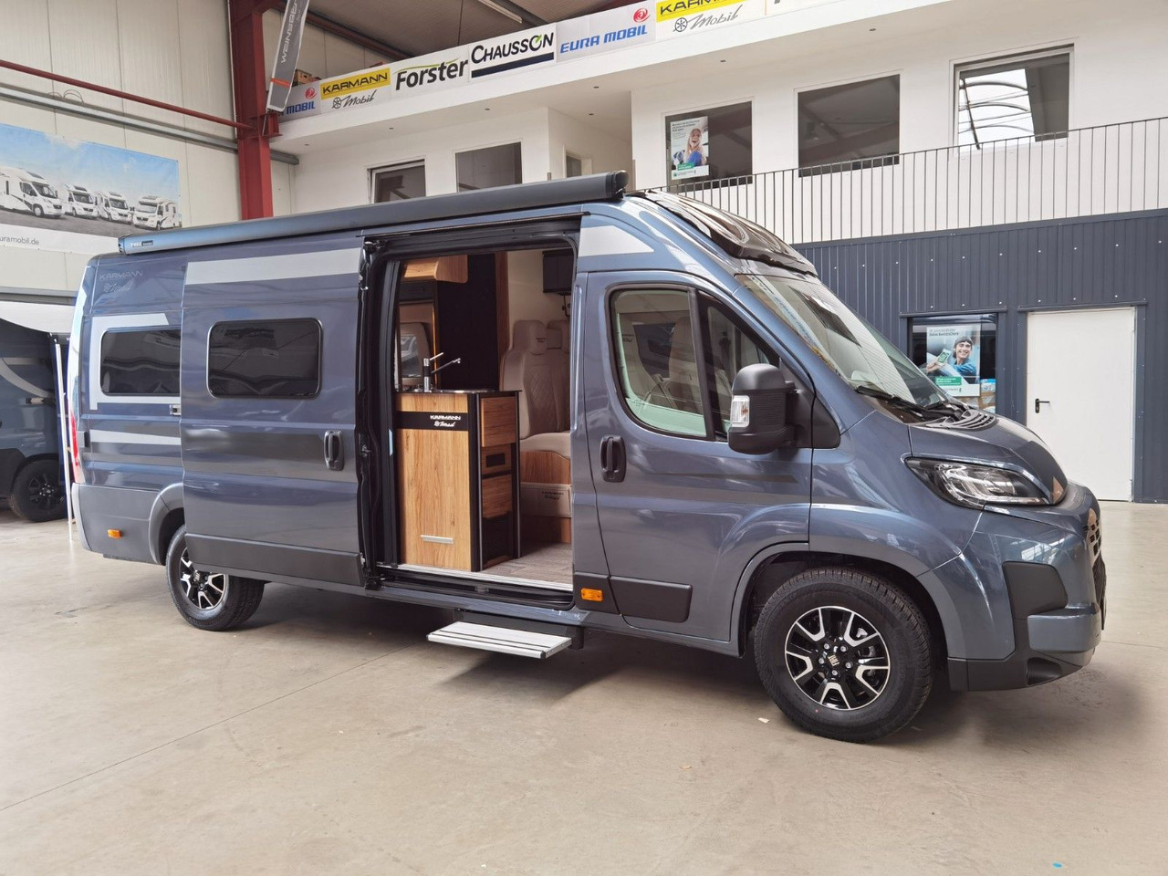Camper van Karmann DEXTER 635 / -2026- / HUBBETT & BIKE-GARAGE