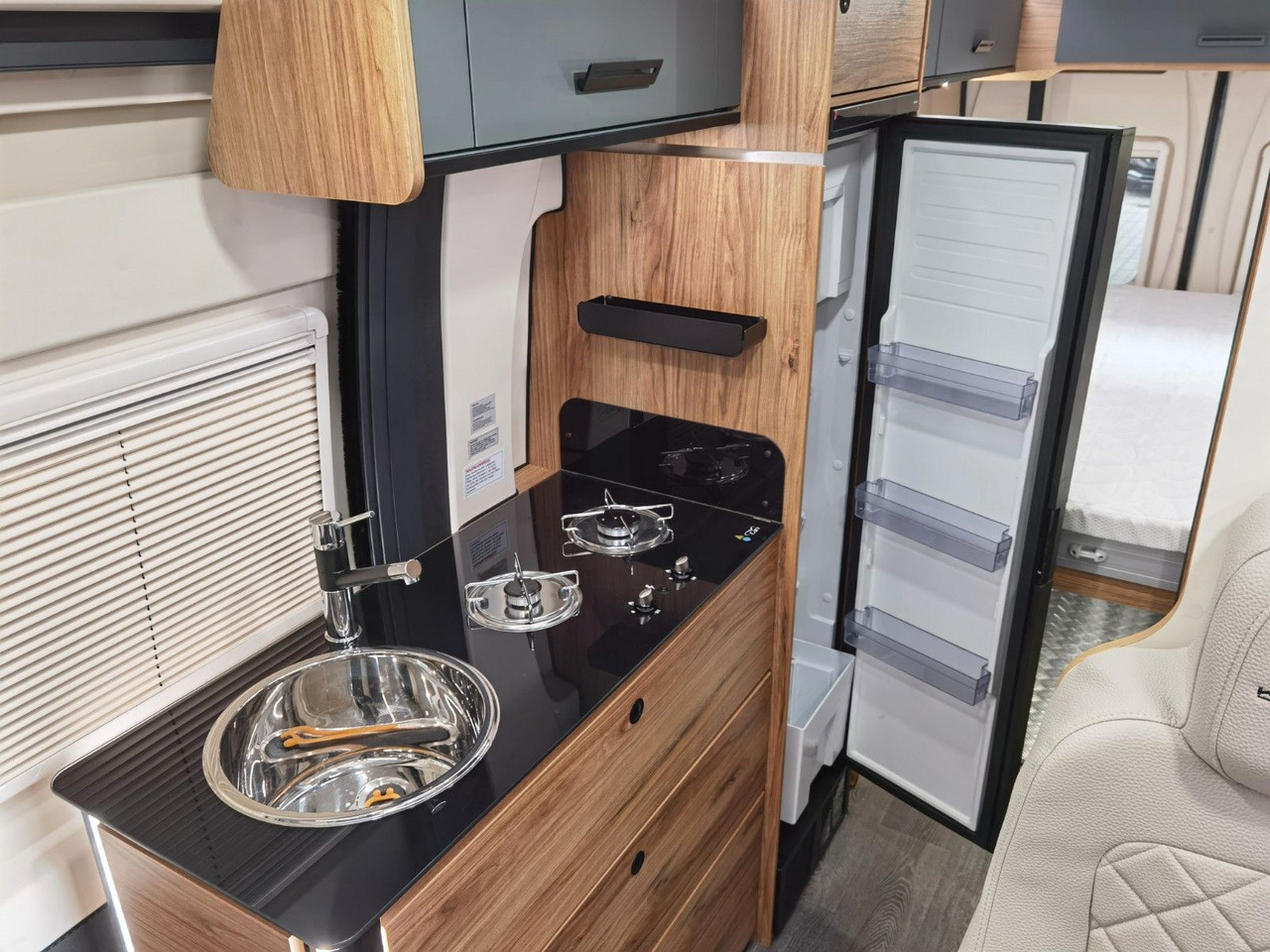 Camper van Karmann DEXTER 635 / -2026- / HUBBETT & BIKE-GARAGE