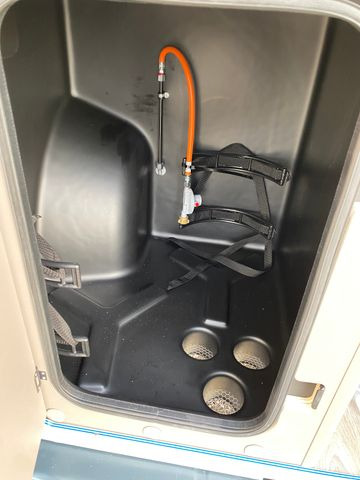 Camper van LMC INNOVAN 600 ,ASD, Aufstelldach,26 Modell,