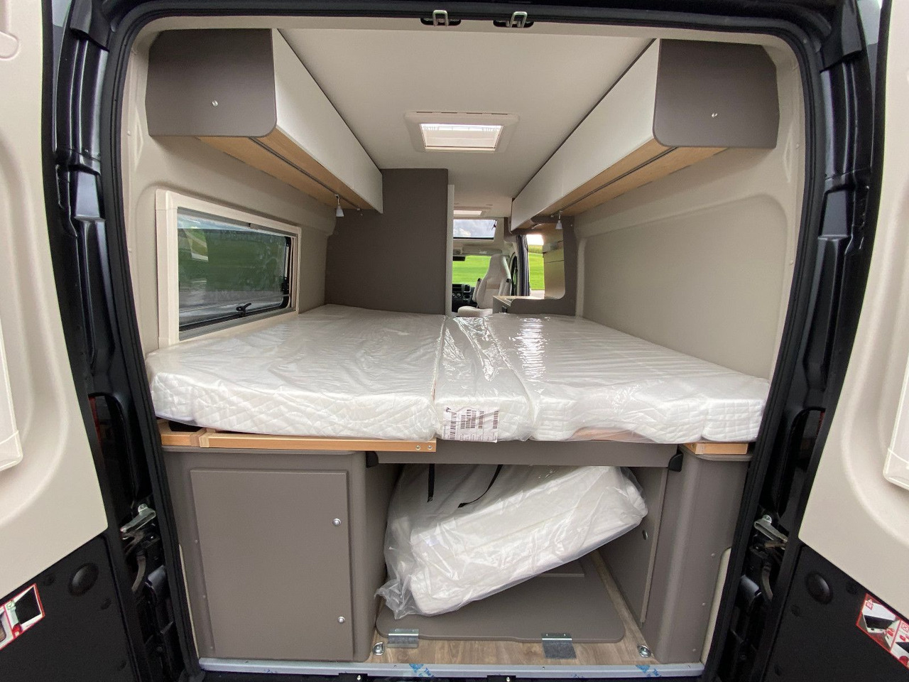 Camper van LMC Innovan 640 *2025* Automatik, Chassis Design...