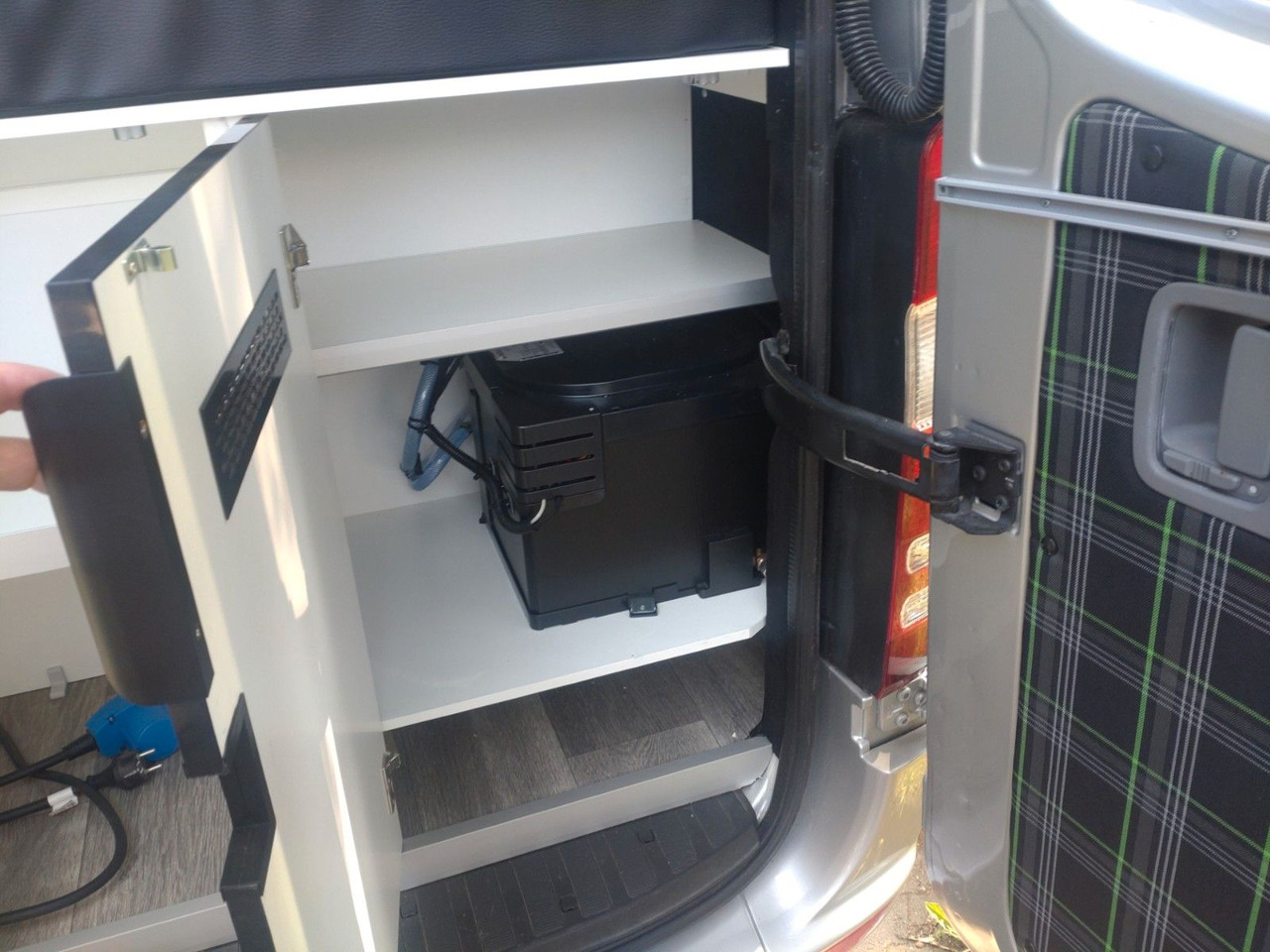 Camper van Mercedes-Benz Sprinter 3,5t  Solar / Dusche / WC