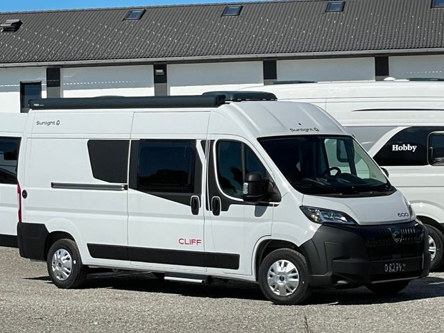 Camper van Sunlight Camper Van Cliff 600 Entry
