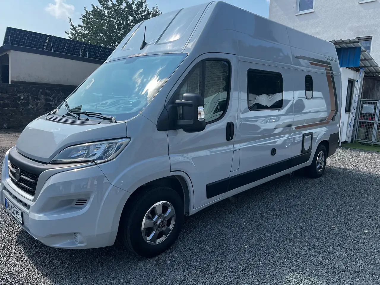 Camper van Weinsberg CaraBus 600 DQ
