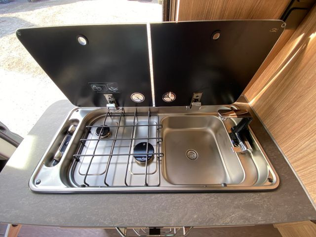 Camper van Weinsberg CaraBus 600 MQ EDITION Fire