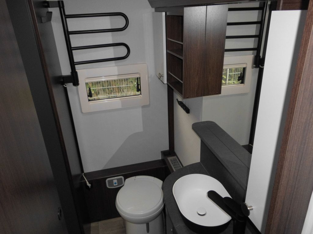 Caravan Polar Blackline 590 BFW -15% *TOP-ANGEBOT* LEDER ALDE