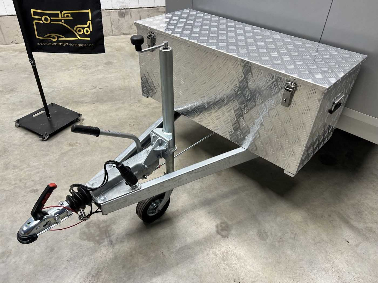 Caravan VEZEKO TK C 18.35 SP Offroad Campinganhänger