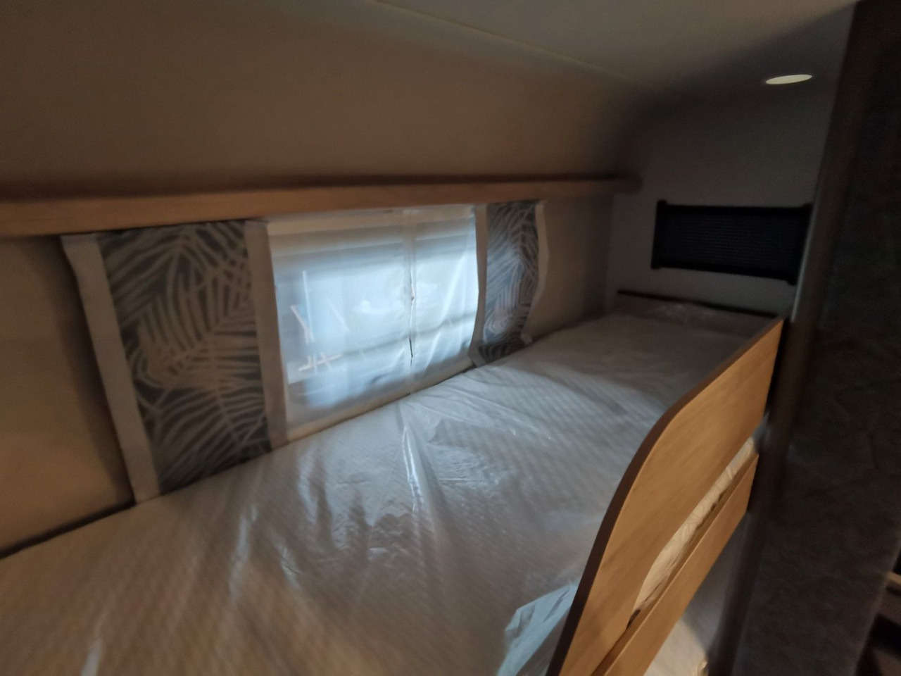 Caravan Weinsberg CARAONE 480 QDK /- 2026-/ ADVANCED &amp; SMART PAKET