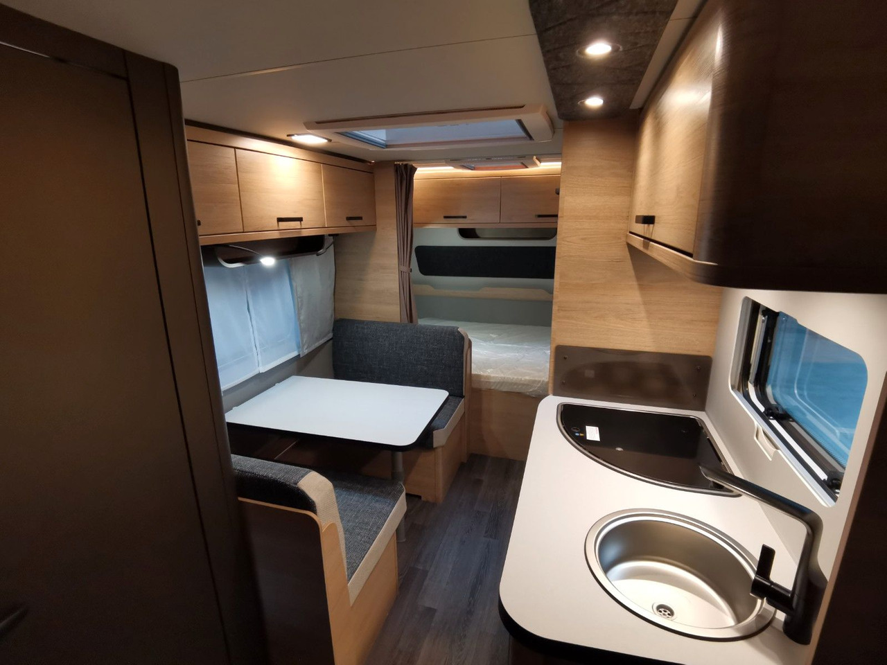 Caravan Weinsberg CARAONE 480 QDK / -2026-/ ADVANCED & SMART PAKET