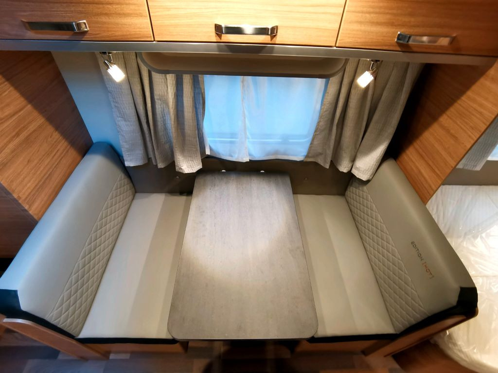 Caravan Weinsberg CARAONE 500 FDK - EDITION HOT / - 2025- / 1500kg