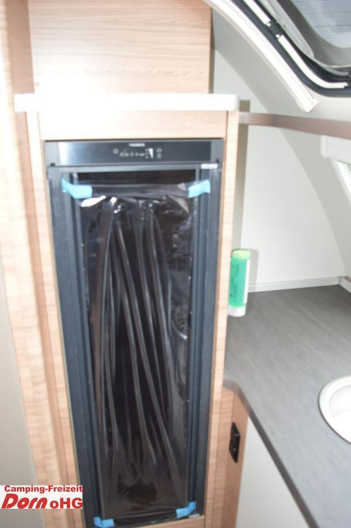 Caravan Weinsberg CaraOne 390 PUH Hubbett-Im Zulauf