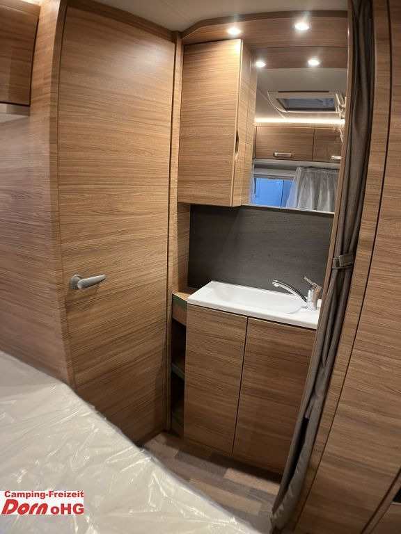 Caravan Weinsberg CaraOne 500 FDK Viel Ausstattung