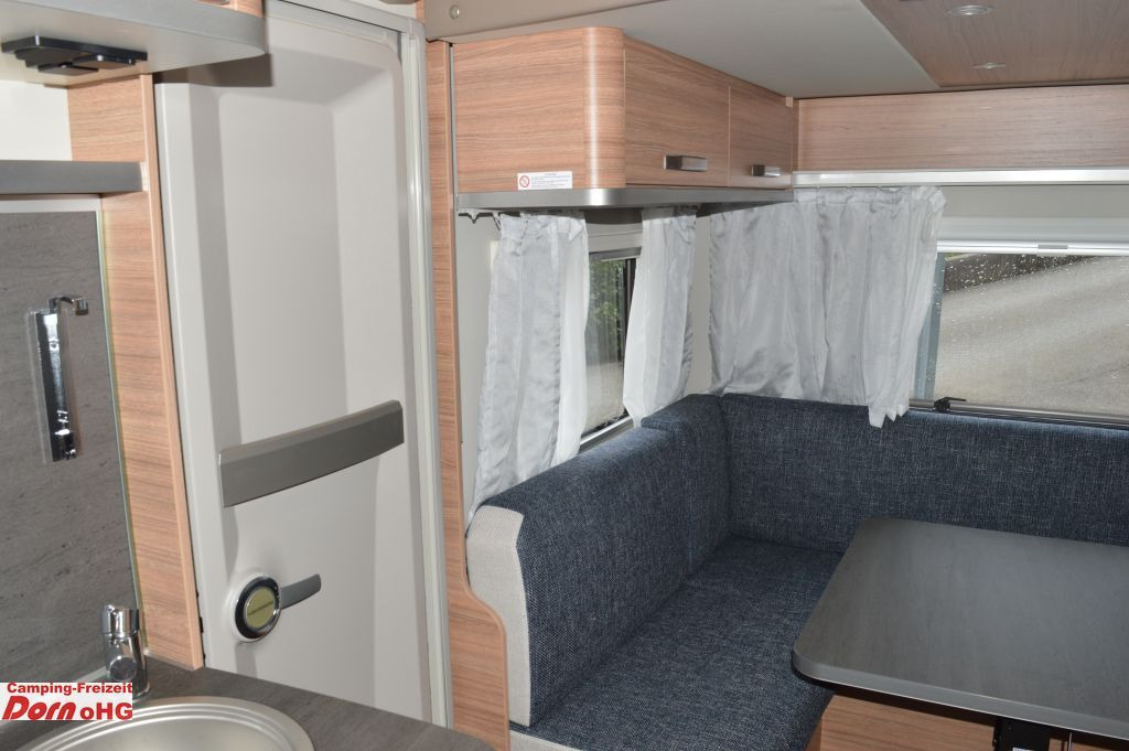 Caravan Weinsberg CaraOne 540 EUH Deckenschrank