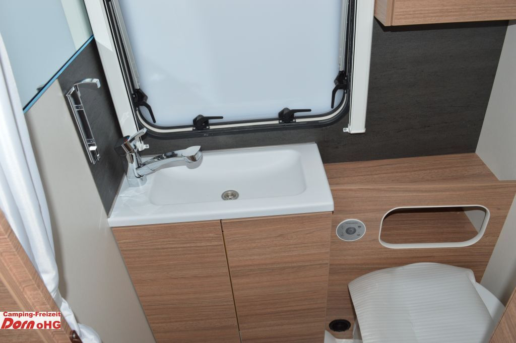 Caravan Weinsberg CaraOne 540 EUH Deckenschrank