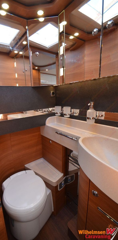 Integrated motorhome Carthago chic c-line I 4.9 LE L MB  2025 *ALDE*5. Sitzer*
