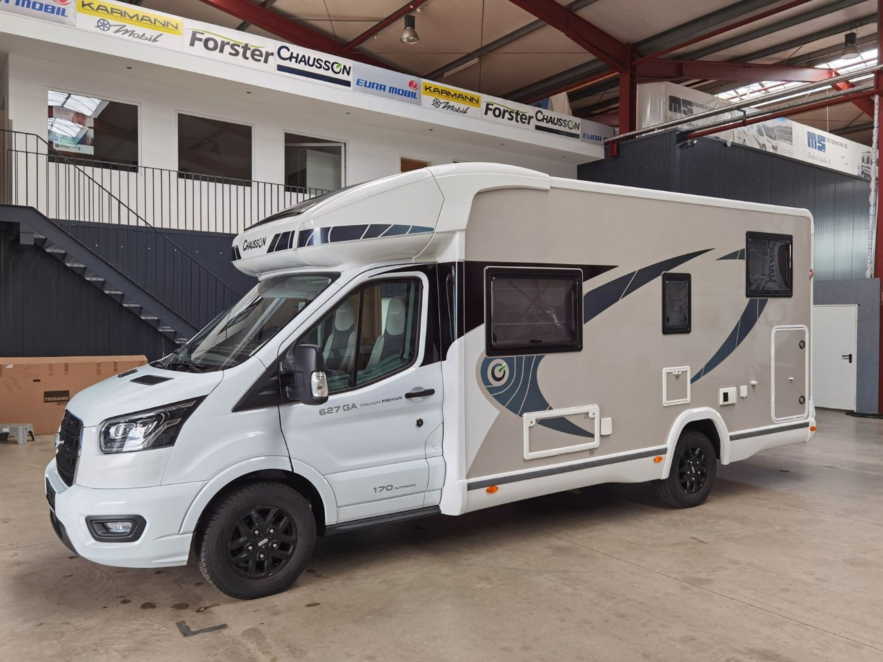 Semi-integrated motorhome Chausson 627 GA TITANIUM -PREMIUM /EINZELBETTEN & HUBBETT