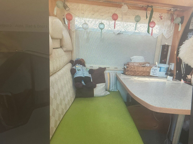 Semi-integrated motorhome Eura Mobil Profila