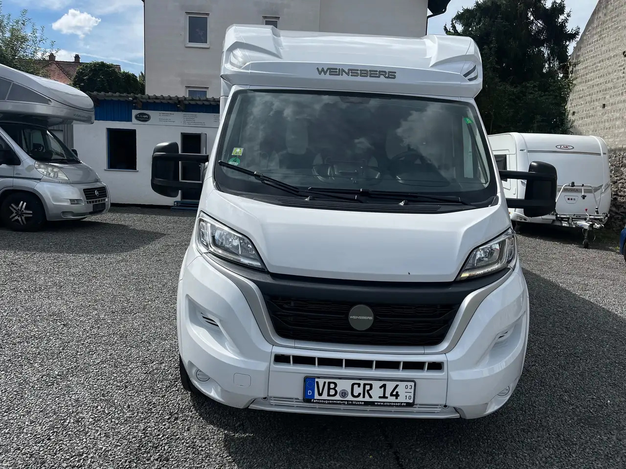 Semi-integrated motorhome Weinsberg CaraSuite 700 ME
